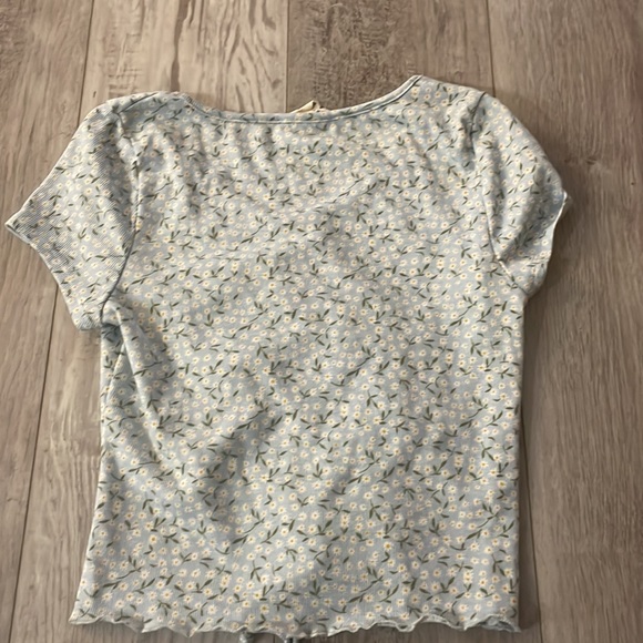 Crop top, Aeropostale/ blue notes - Picture 2 of 3